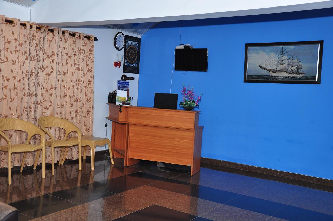 Hotel Camorich Tissamaharama Esterno foto